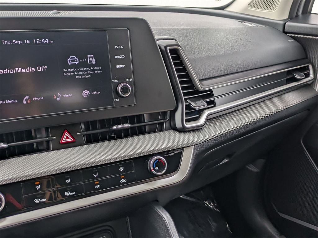 Thumbnail: 2024 Kia Sportage - 15