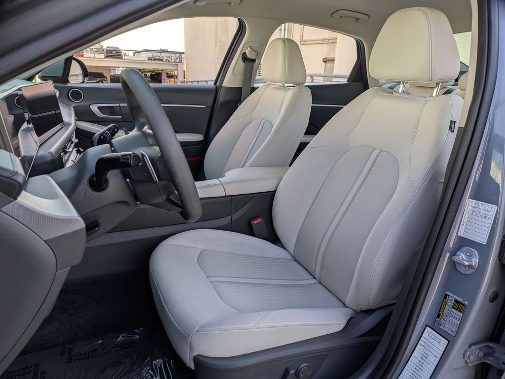 Thumbnail: 2025 Hyundai Sonata - 23