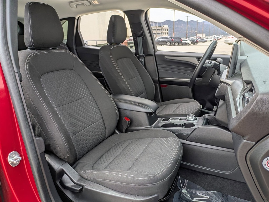 Thumbnail: 2023 Ford Escape - 28