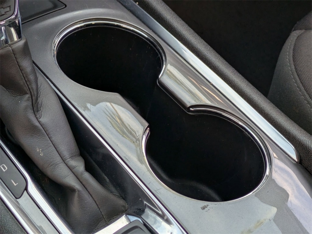 Thumbnail: 2023 Chevrolet Malibu - 19