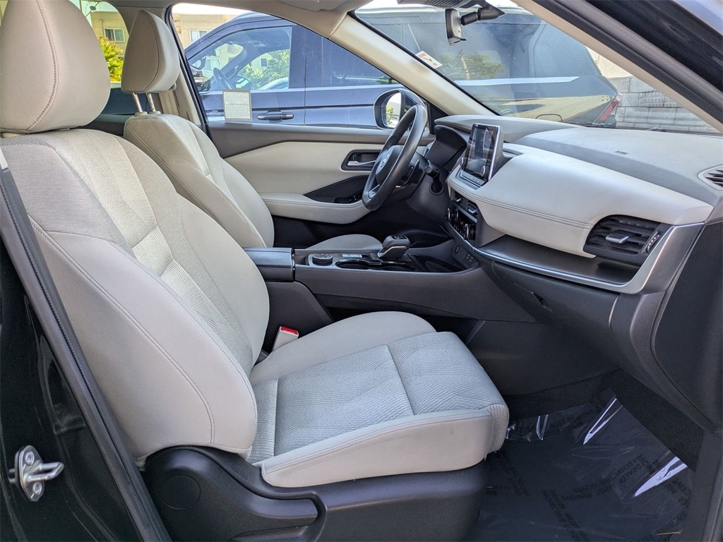 Thumbnail: 2024 Nissan Rogue - 32