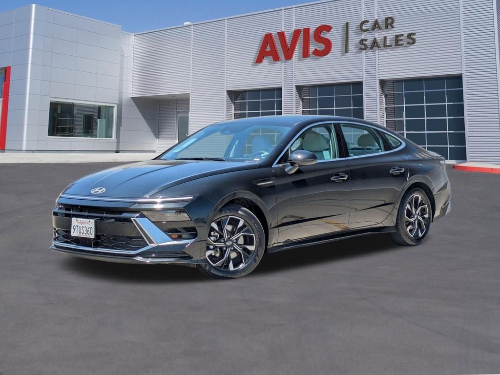 2025 Hyundai Sonata SEL's photo