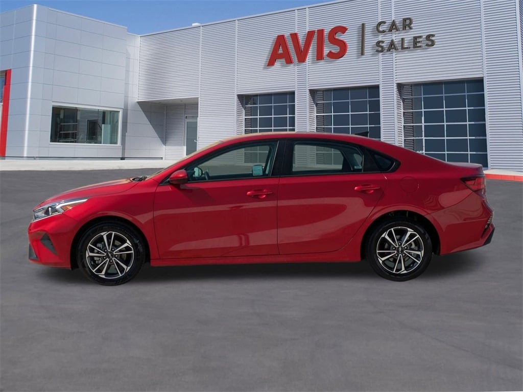 Thumbnail: 2024 Kia Forte - 10