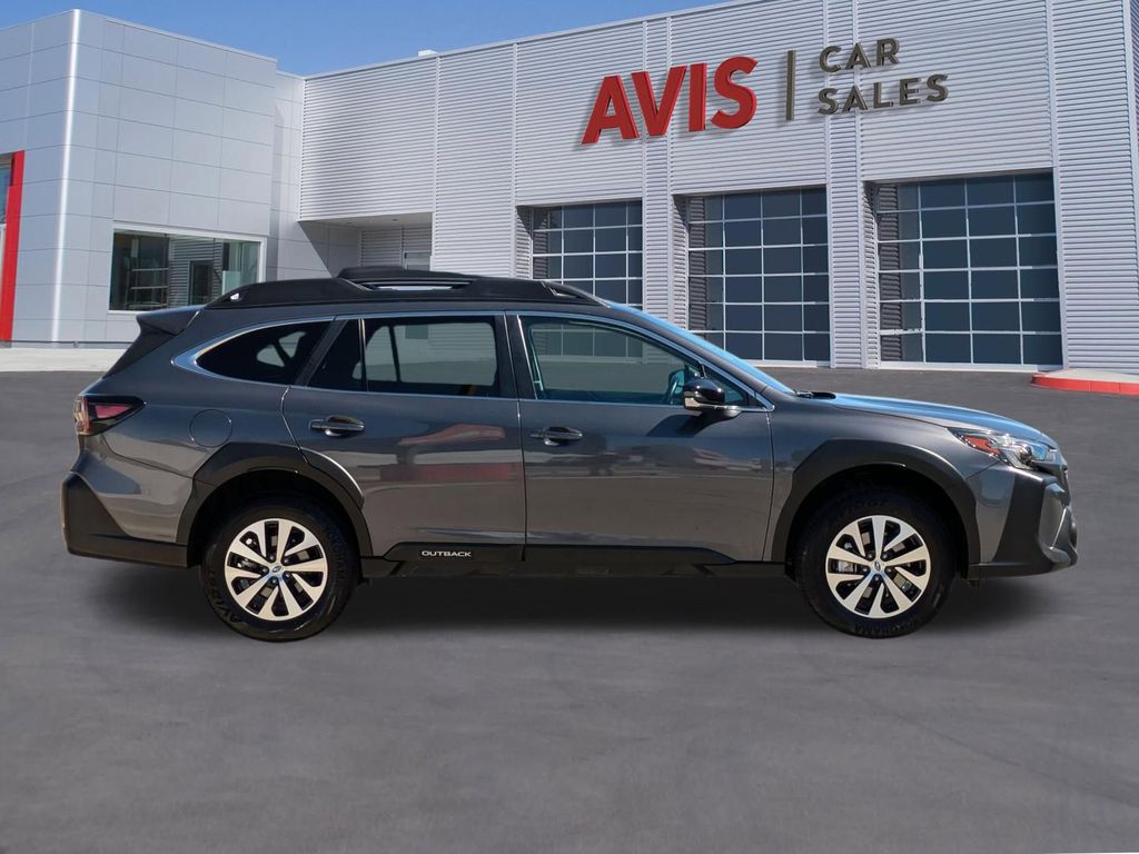 Thumbnail: 2025 Subaru Outback - 5