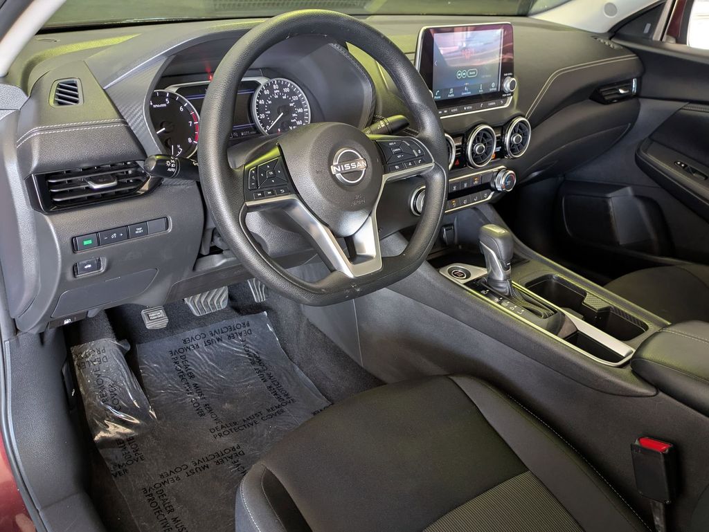 Thumbnail: 2025 Nissan Sentra - 14