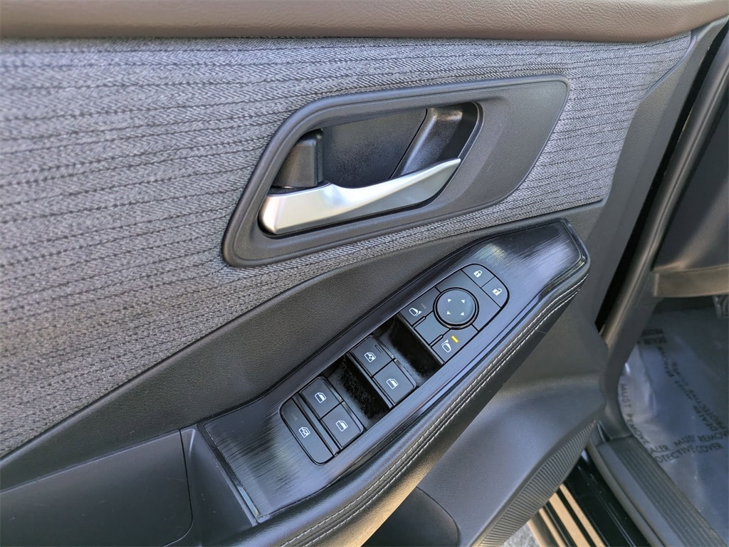 Thumbnail: 2023 Nissan Rogue - 13