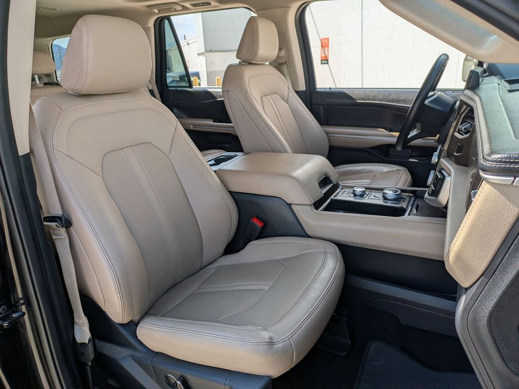 Thumbnail: 2024 Ford Expedition - 28
