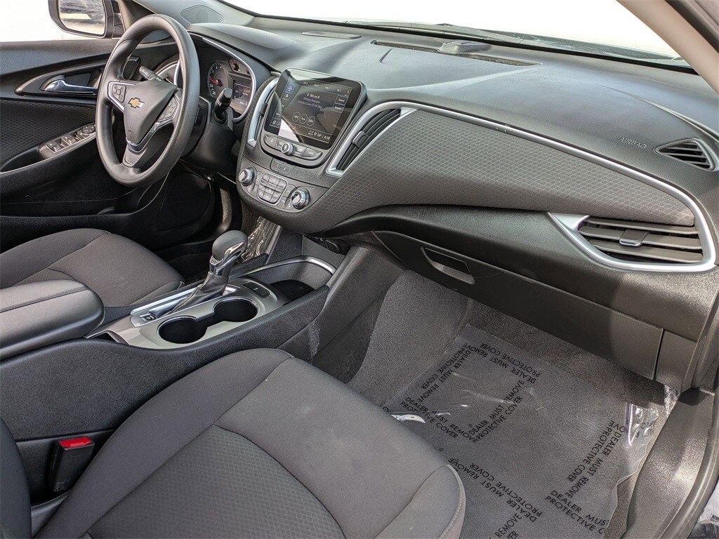 Thumbnail: 2023 Chevrolet Malibu - 29
