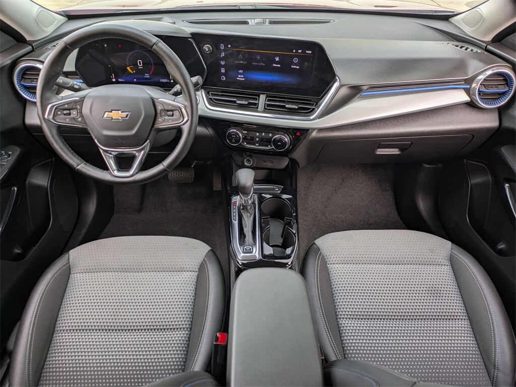 Thumbnail: 2025 Chevrolet Trax - 25