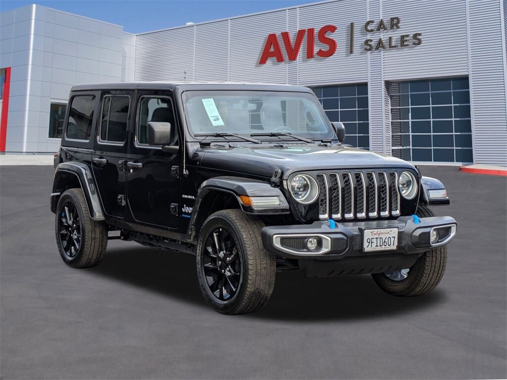 2023 Jeep Wrangler Sahara 4xe photo 3