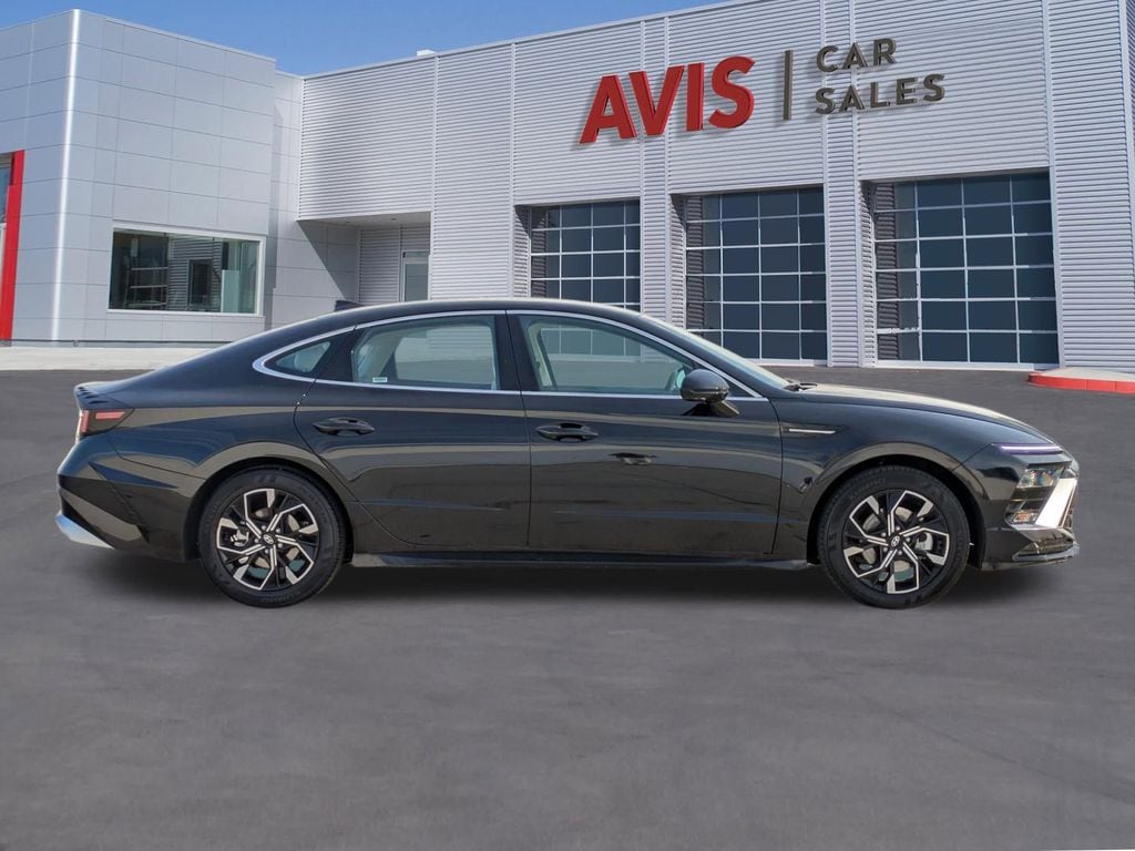 Thumbnail: 2025 Hyundai Sonata - 5