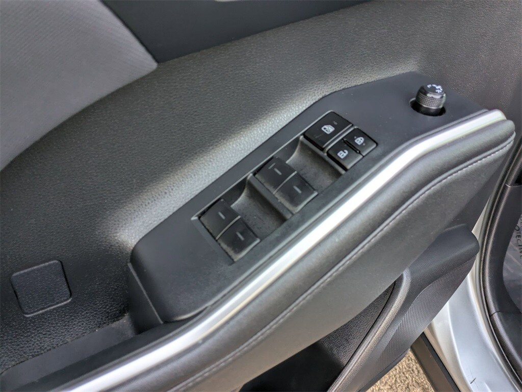 Thumbnail: 2024 Toyota Highlander - 13