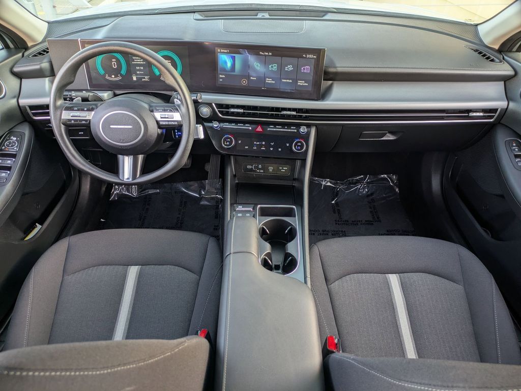 Thumbnail: 2025 Hyundai Sonata - 25