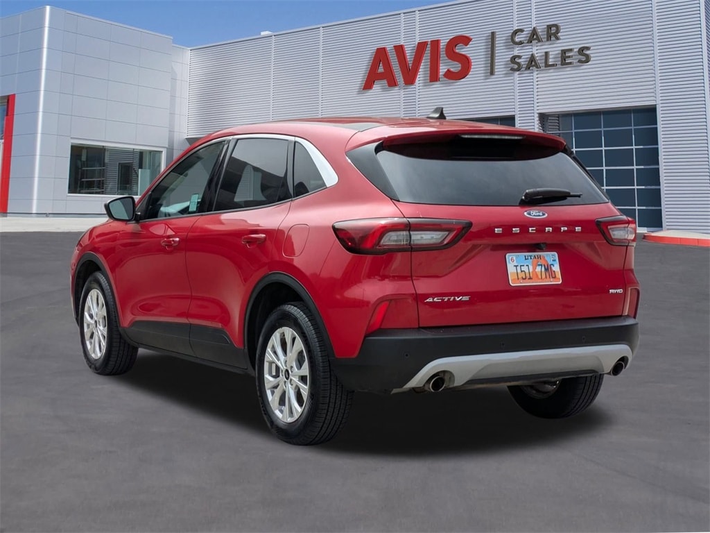 Thumbnail: 2023 Ford Escape - 9