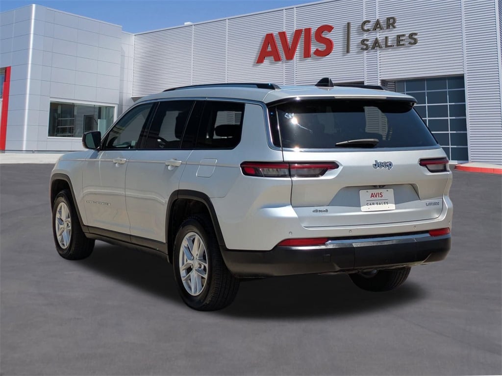 2023 Jeep Grand Cherokee Laredo 9