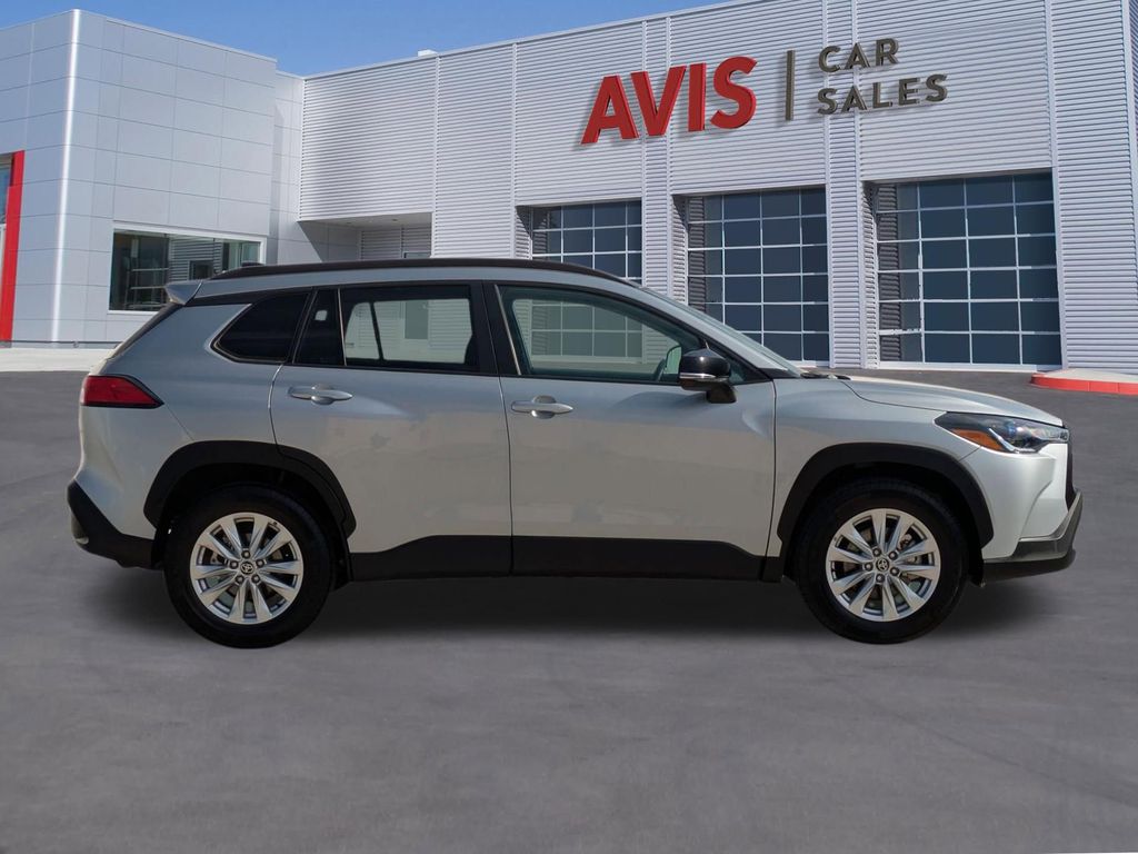 Thumbnail: 2025 Toyota Corolla Cross - 5