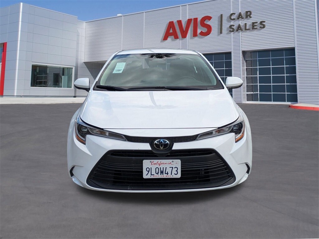 2024 Toyota Corolla LE photo 2