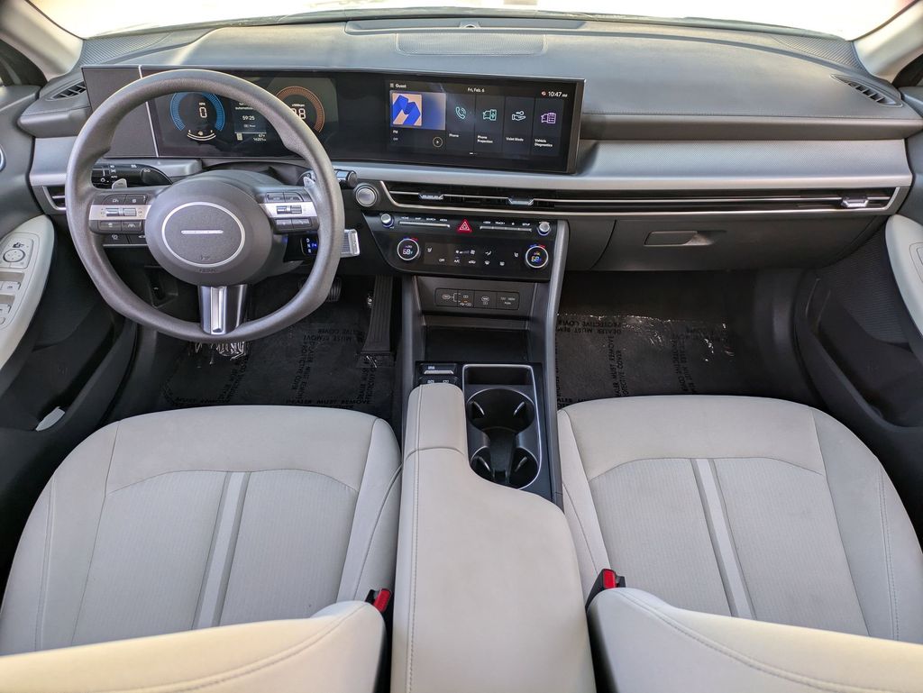 Thumbnail: 2025 Hyundai Sonata - 25