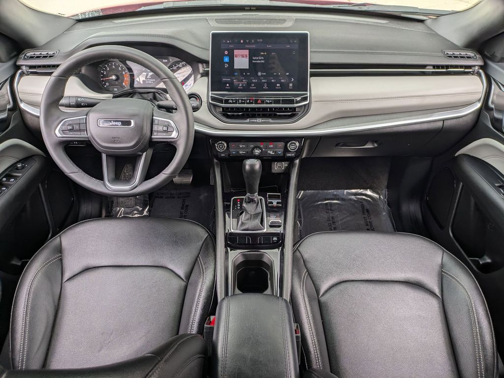Thumbnail: 2025 Jeep Compass - 25