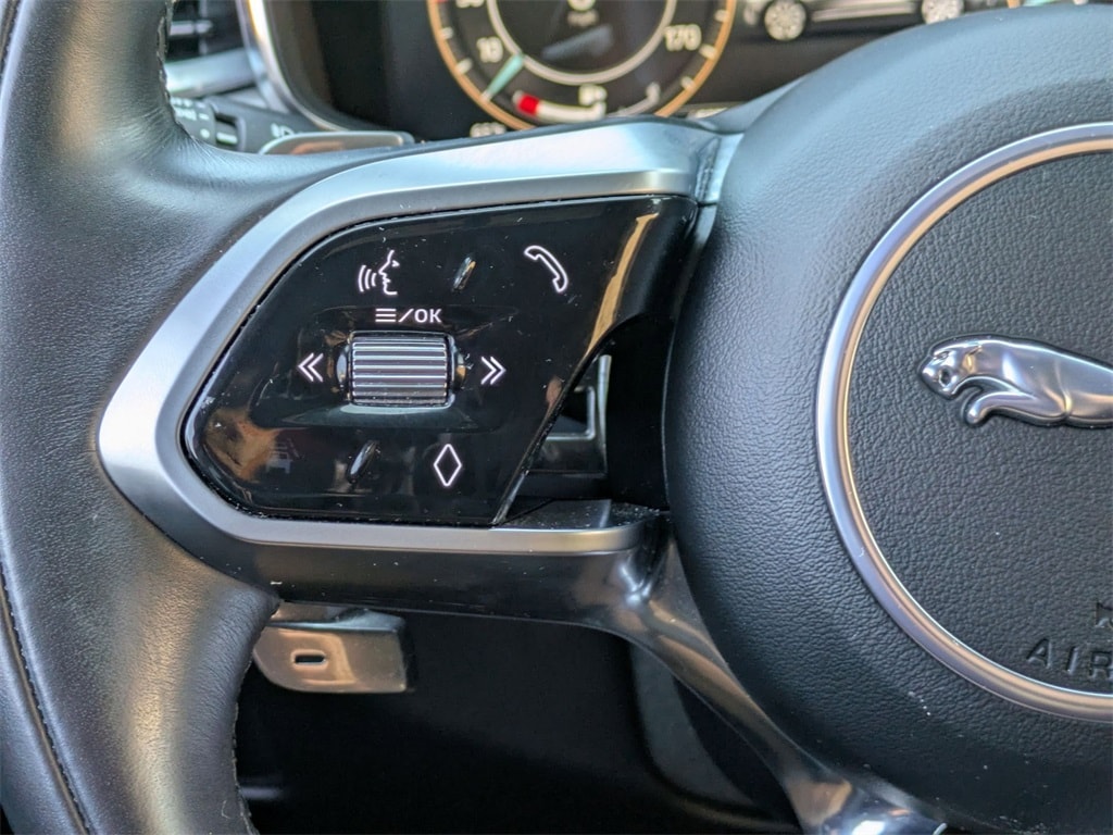 Thumbnail: 2024 Jaguar F-Pace - 20