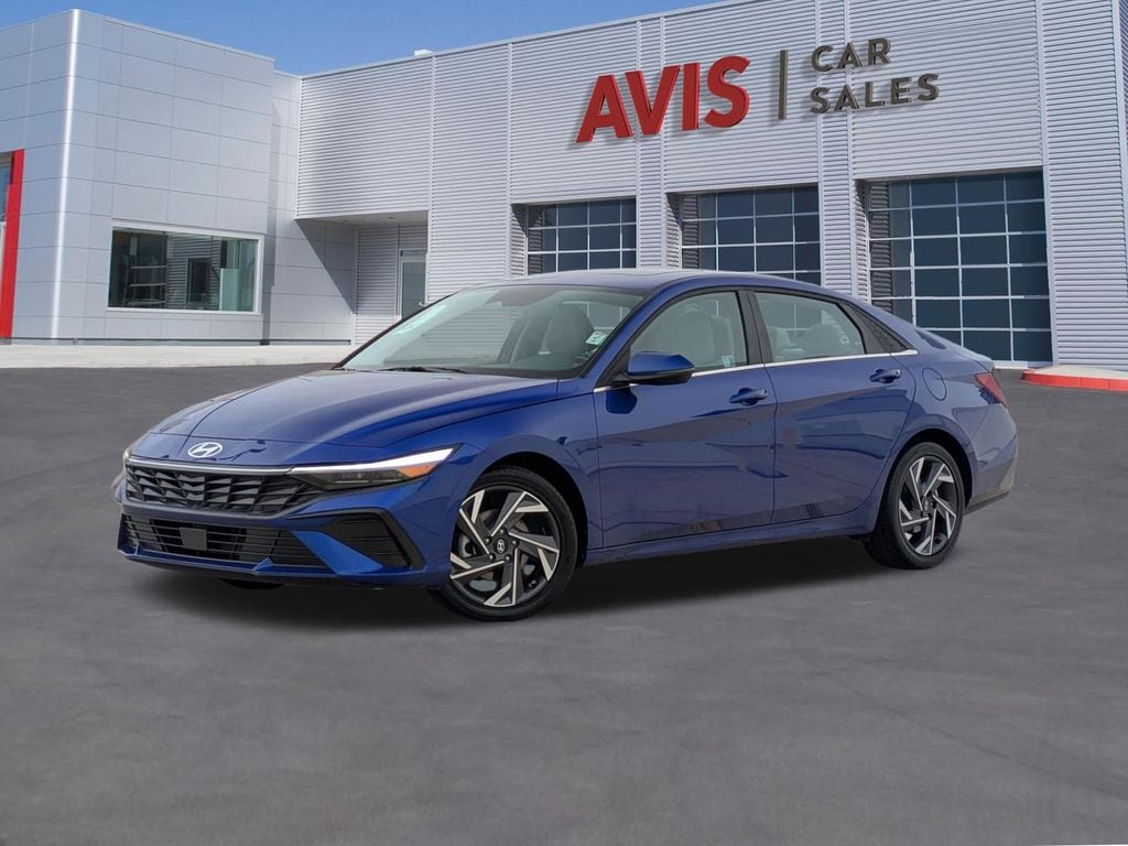 2025 Hyundai Elantra 2.0 Limited IVT's photo