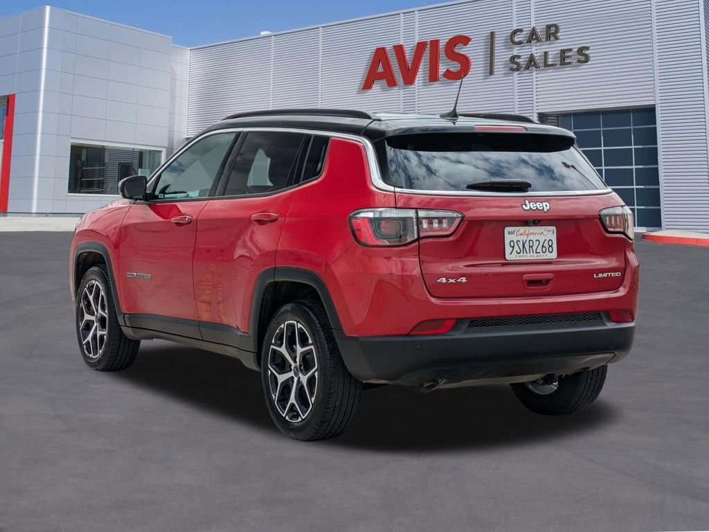 Thumbnail: 2025 Jeep Compass - 9