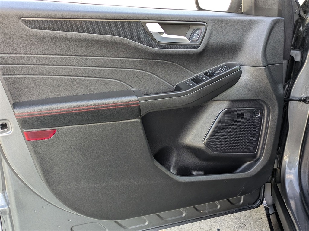 Thumbnail: 2024 Ford Escape - 11