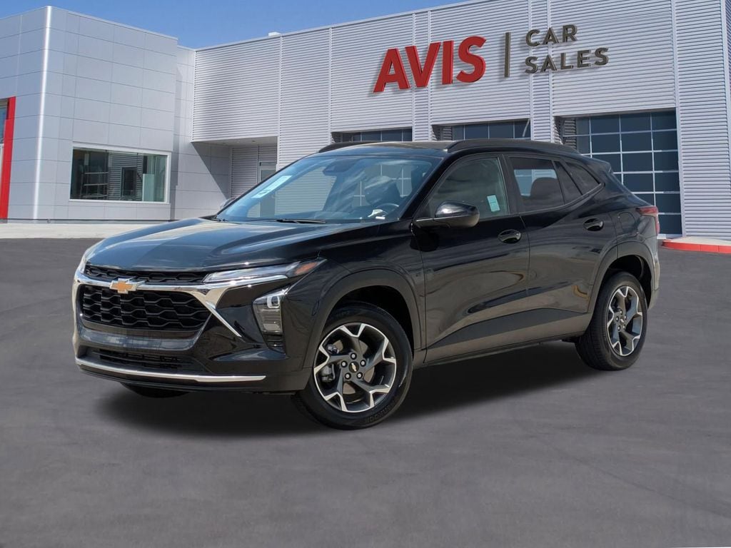 2025 Chevrolet Trax LT's photo