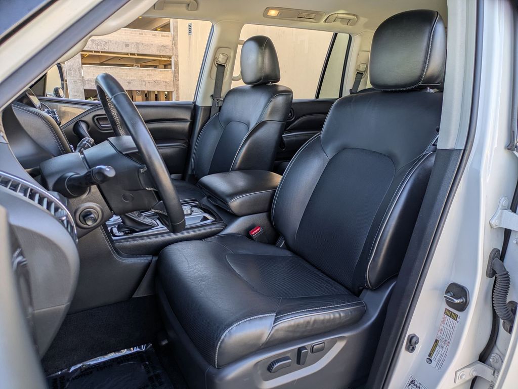 Thumbnail: 2024 INFINITI QX80 - 23