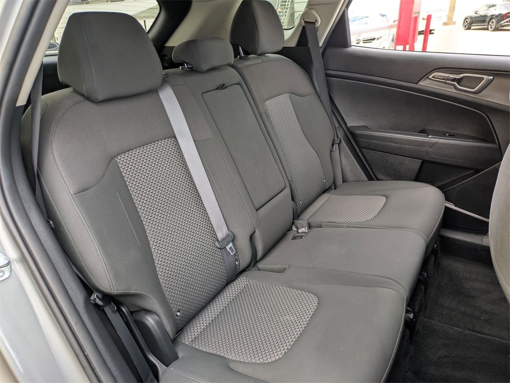 Thumbnail: 2023 Kia Sportage - 27