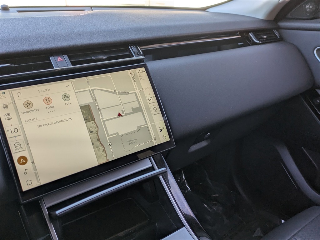 Thumbnail: 2024 Land Rover Range Rover Velar - 15