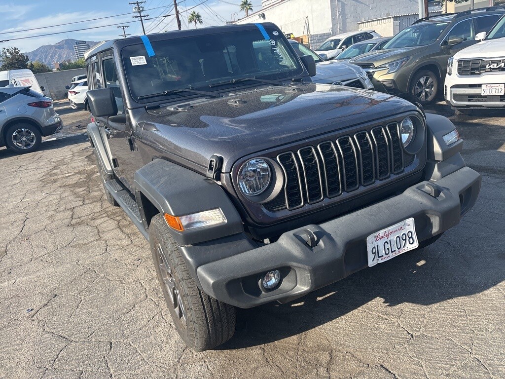 2024 Jeep Wrangler Sport S photo 4
