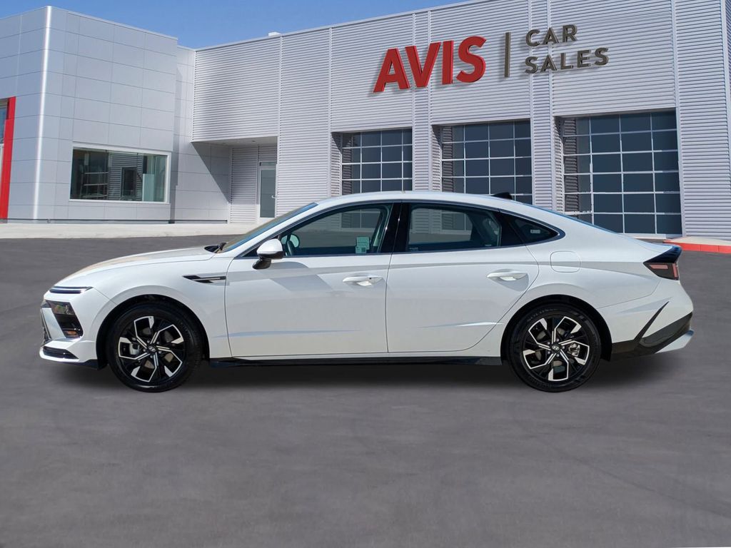 Thumbnail: 2025 Hyundai Sonata - 10