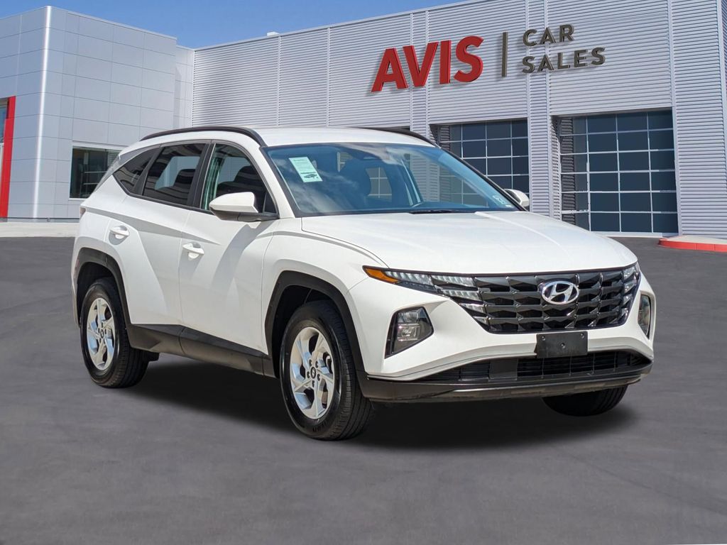 Thumbnail: 2024 Hyundai Tucson - 3