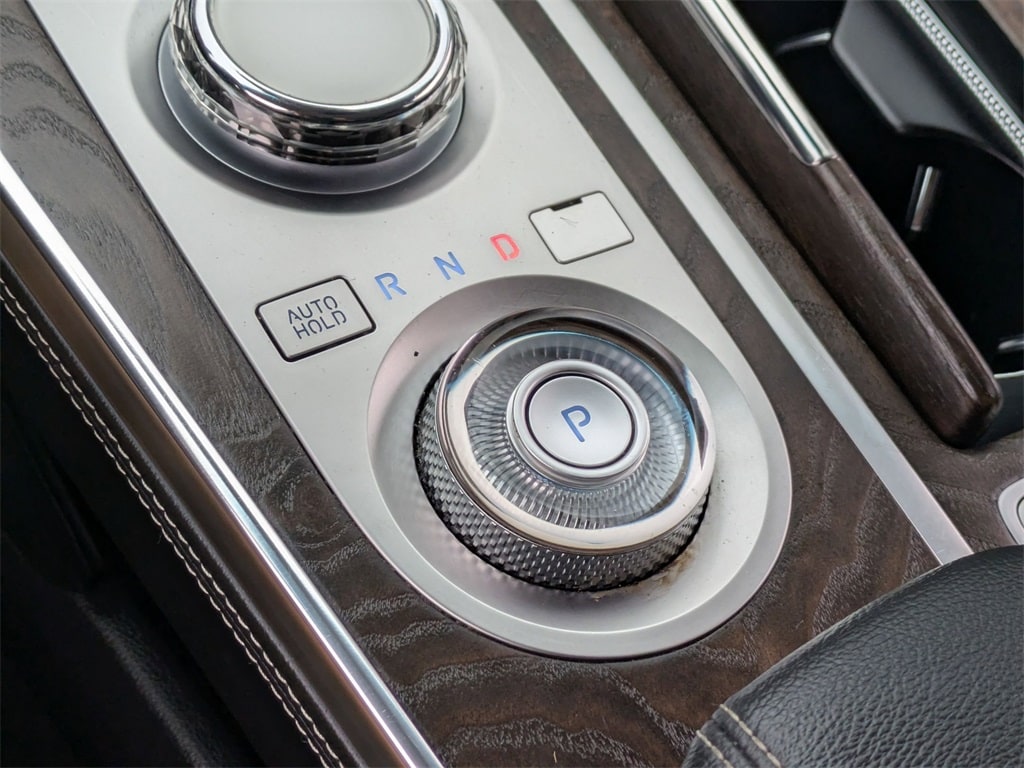 Thumbnail: 2024 Genesis GV80 - 18