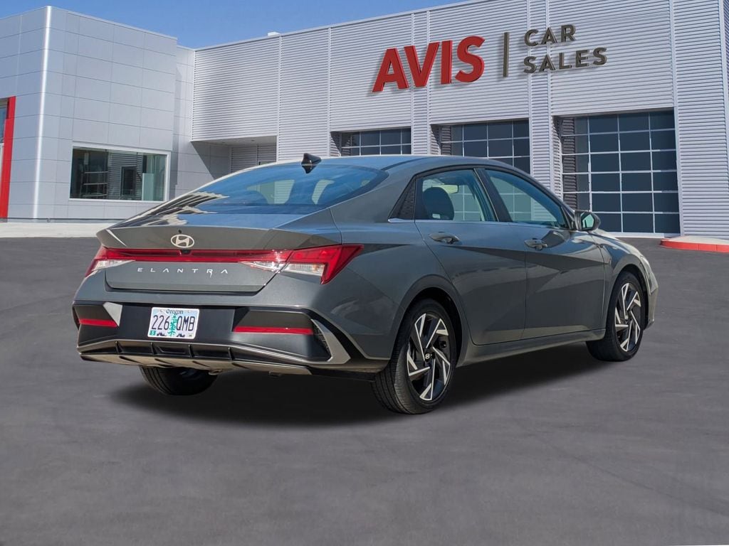Thumbnail: 2025 Hyundai Elantra - 6