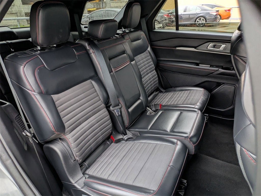 Thumbnail: 2025 Ford Explorer - 27