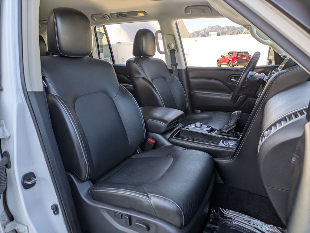 Thumbnail: 2024 INFINITI QX80 - 28