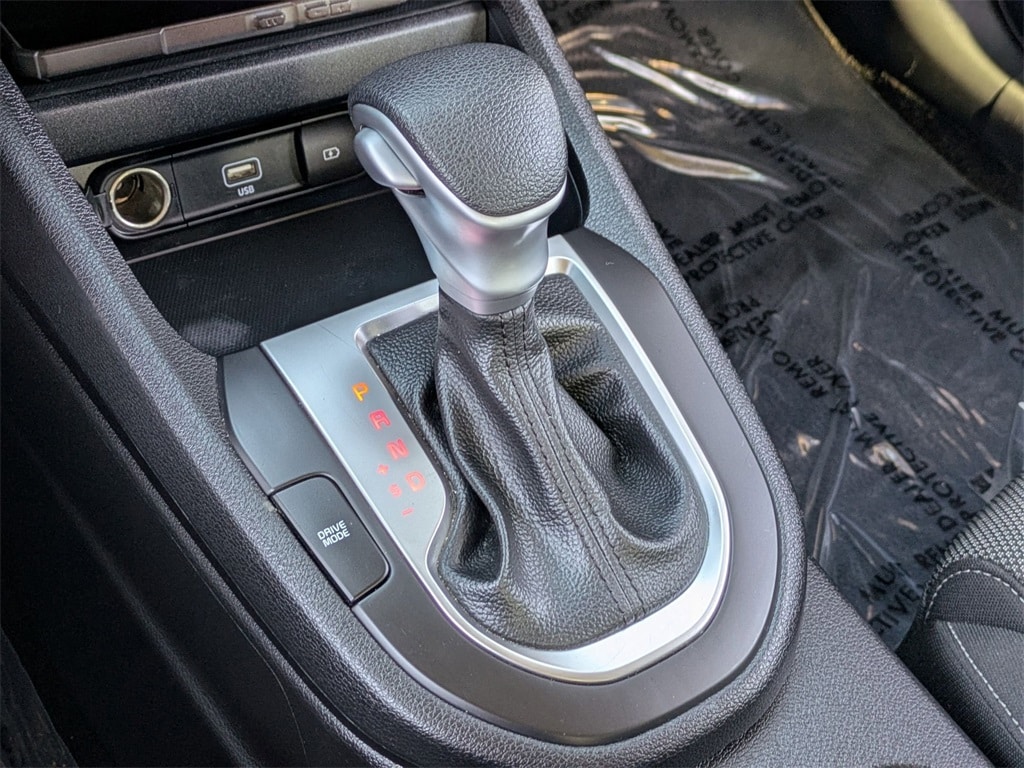 Thumbnail: 2024 Kia Forte - 18