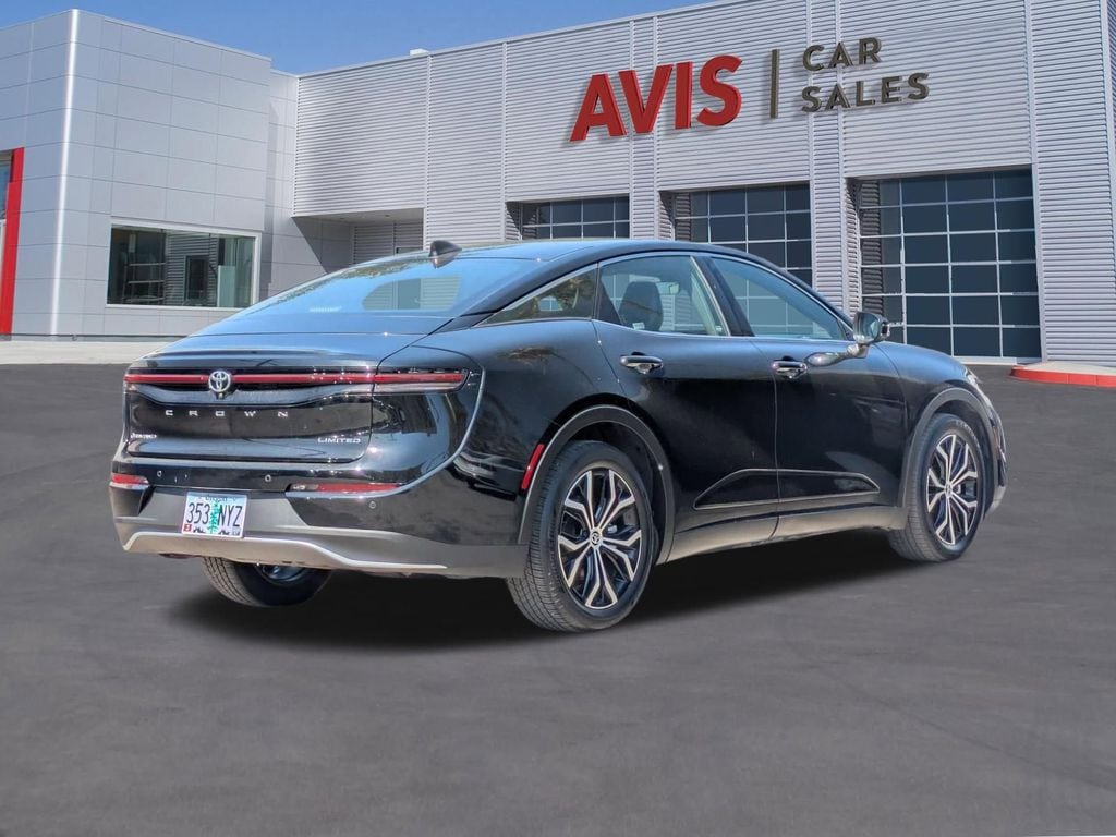 Thumbnail: 2024 Toyota Crown - 6