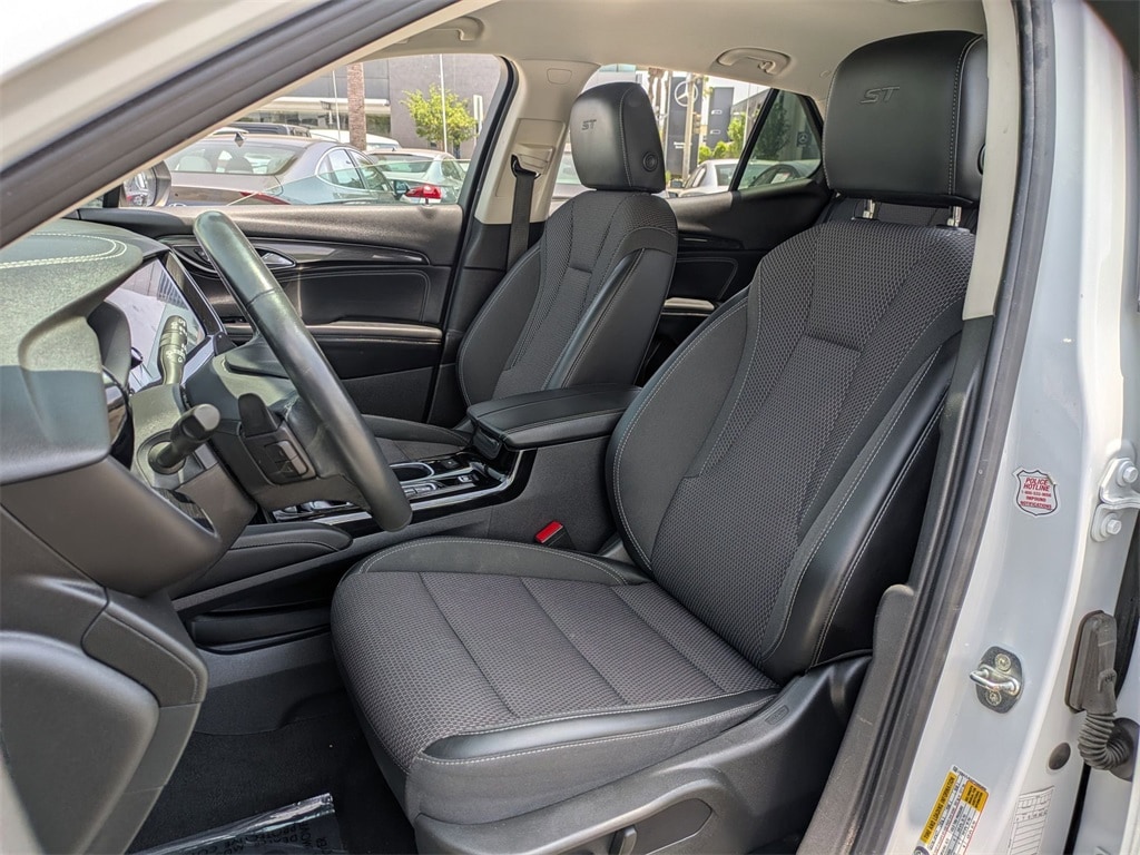Thumbnail: 2023 Buick Envision - 23