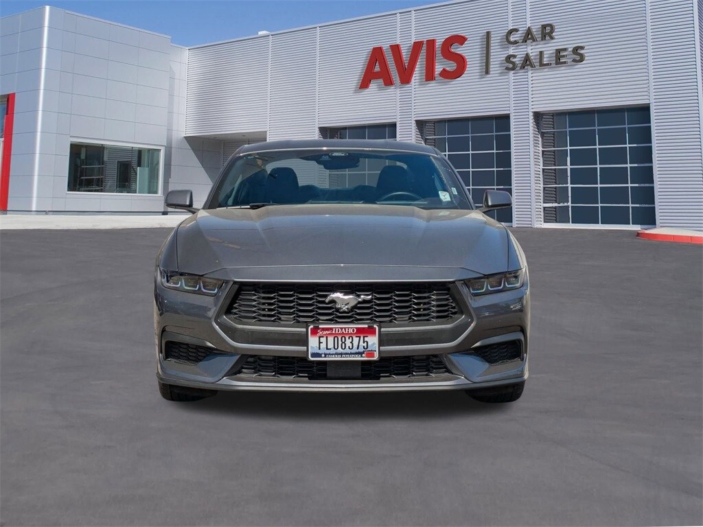 2024 Ford Mustang EcoBoost photo 2