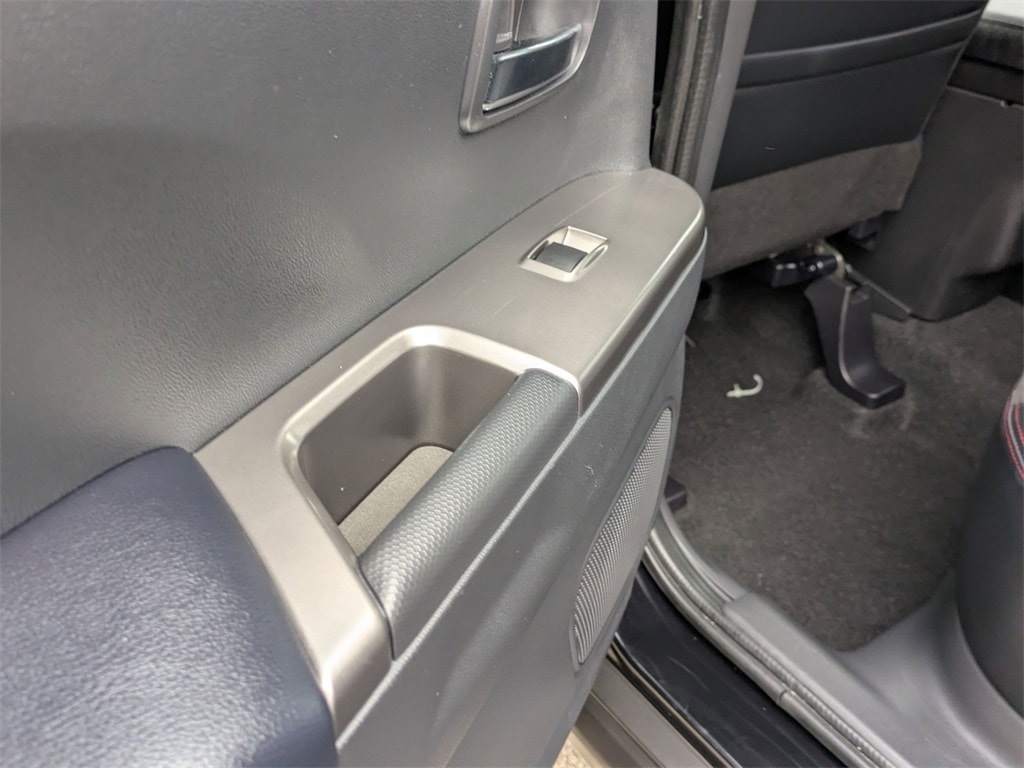 Thumbnail: 2025 Mitsubishi Outlander Sport - 28