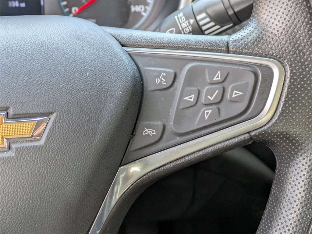 Thumbnail: 2023 Chevrolet Malibu - 21