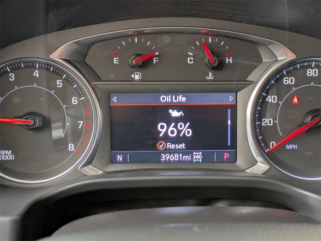 Thumbnail: 2023 GMC Acadia - 22