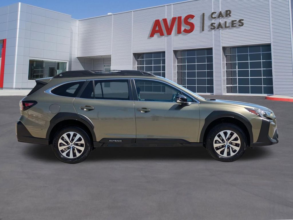 Thumbnail: 2025 Subaru Outback - 5
