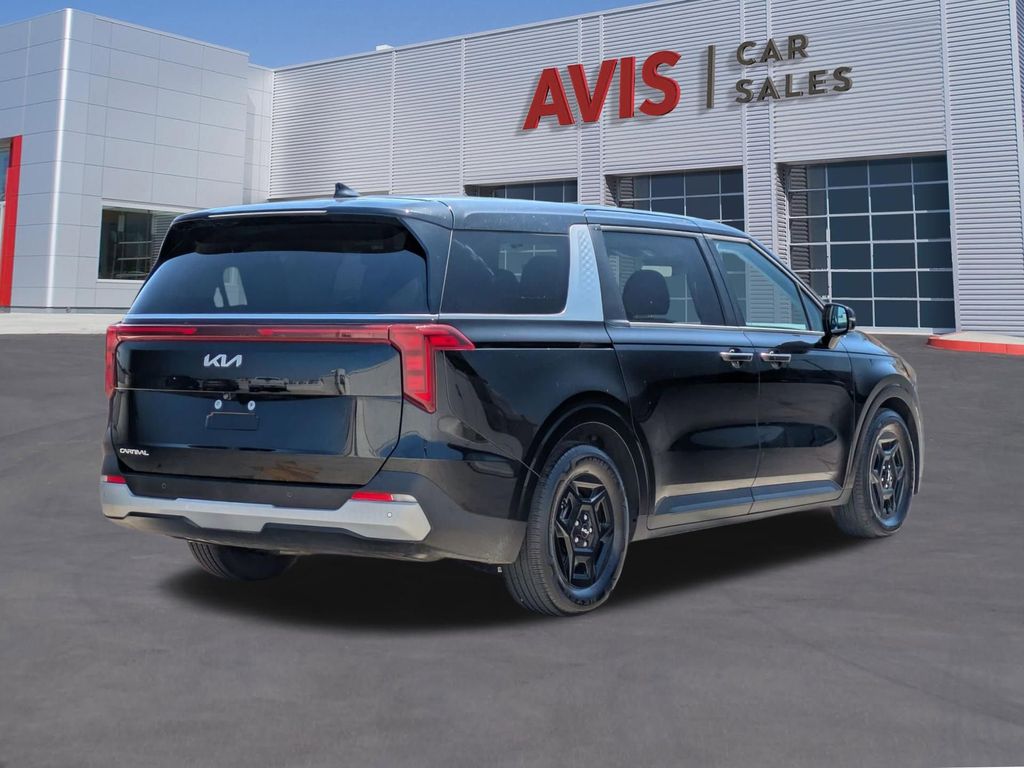 Thumbnail: 2025 Kia Carnival - 6