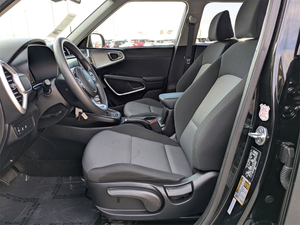 Thumbnail: 2024 Kia Soul - 25