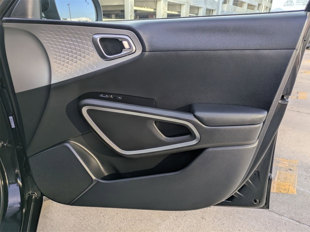 Thumbnail: 2024 Kia Soul - 34