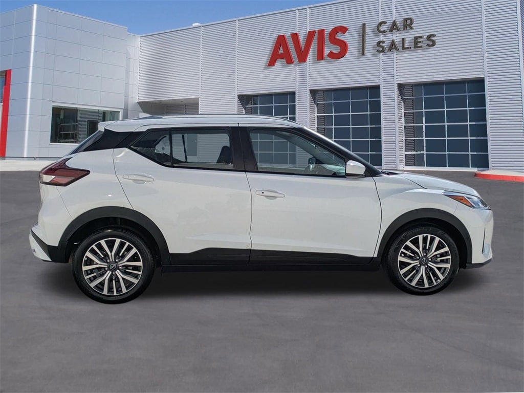 Thumbnail: 2024 Nissan Kicks - 5
